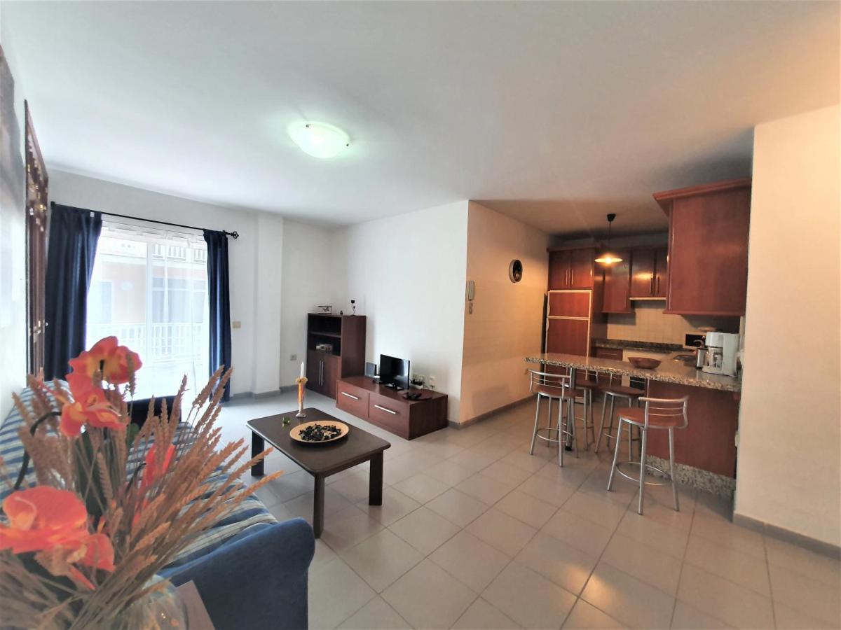 Cristi Puerto Santiago Apartment By Hrtenerife Net Puerto de Santiago  Kültér fotó
