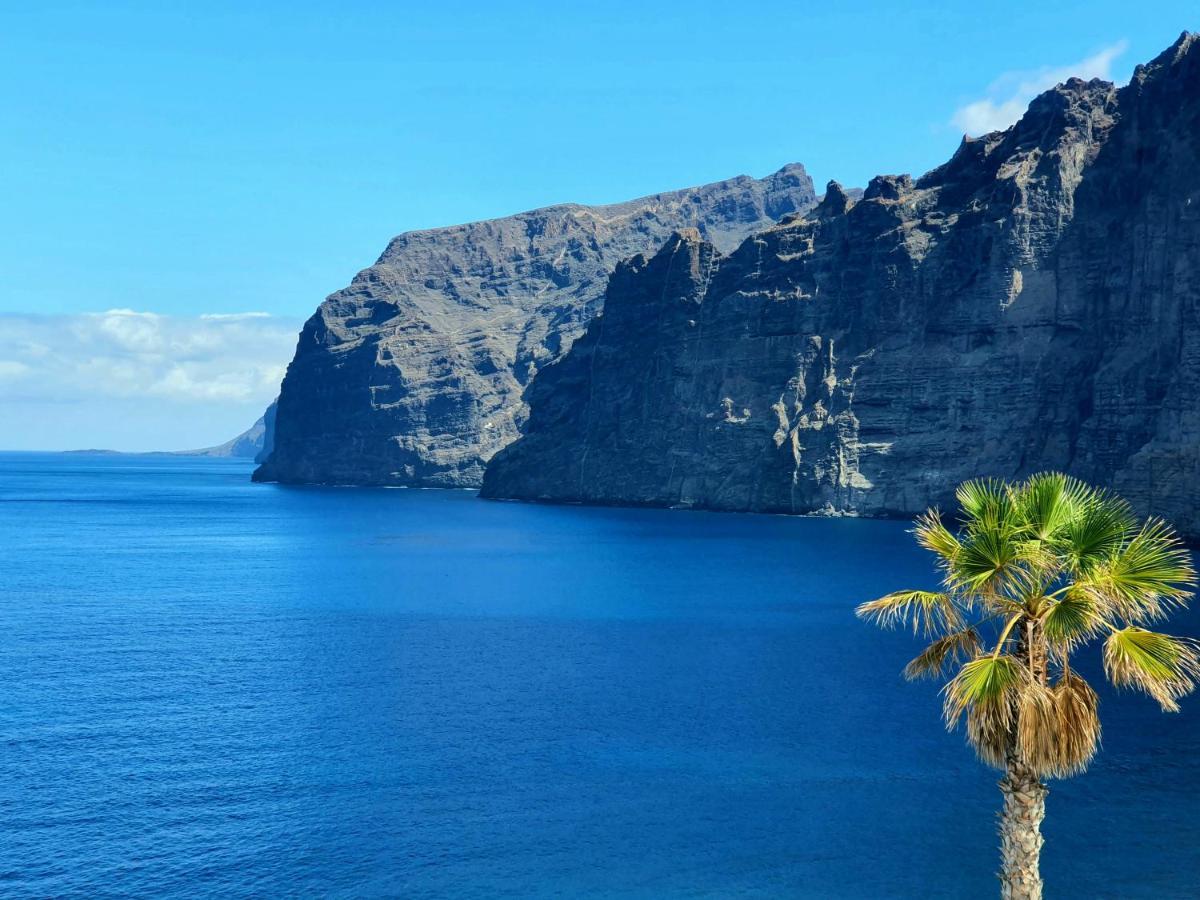 Cristi Puerto Santiago Apartment By Hrtenerife Net Puerto de Santiago  Kültér fotó